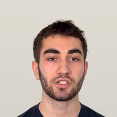 Emre K., an IWS graduate